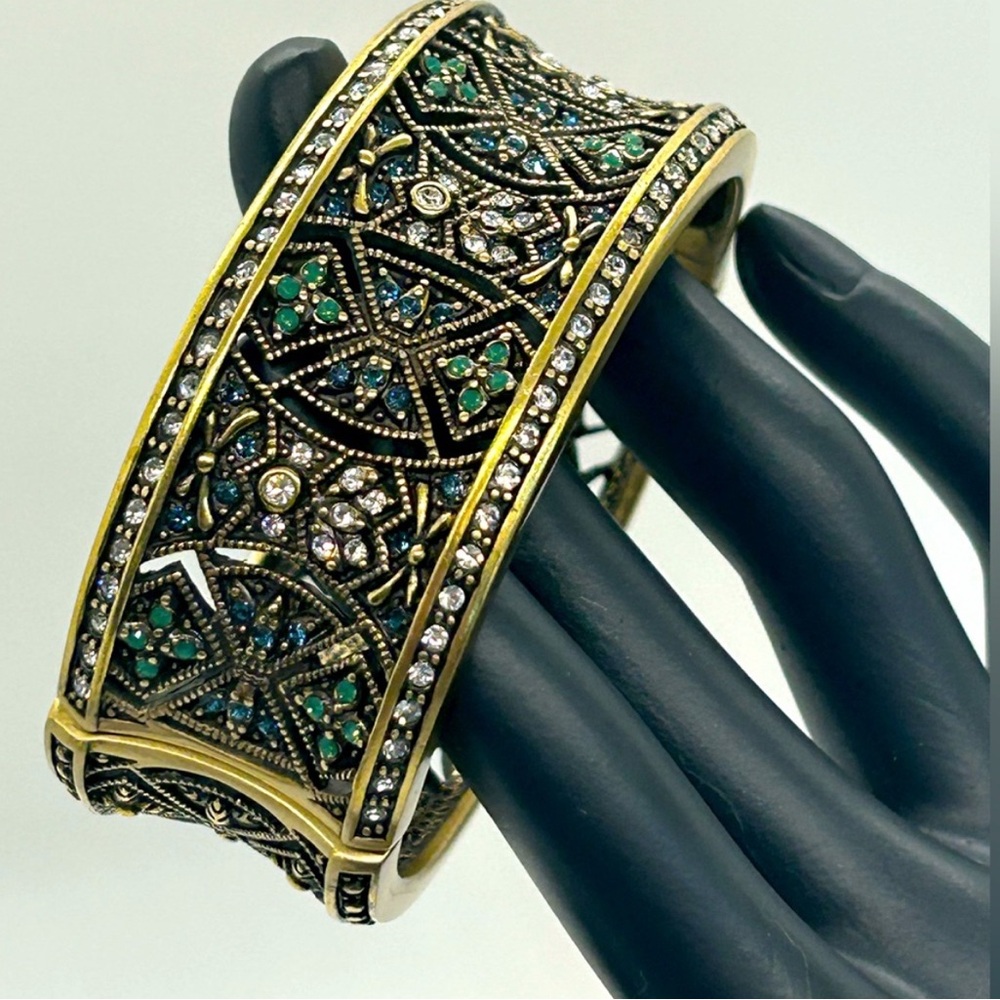 Heidi Daus "Byzantine Beauty" Crystal Cuff